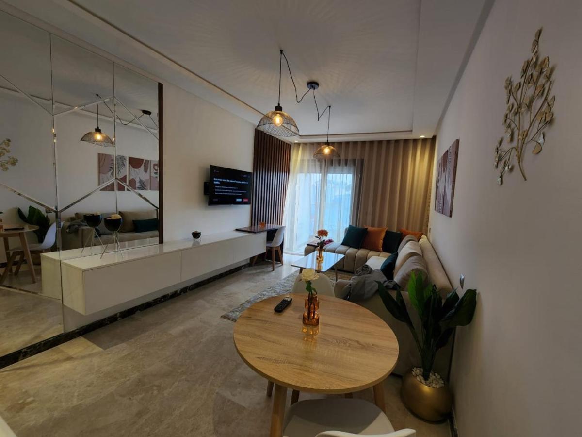 Appartement Morillon 47 Ou 39 Au Quartier Maarif Casablanca Esterno foto